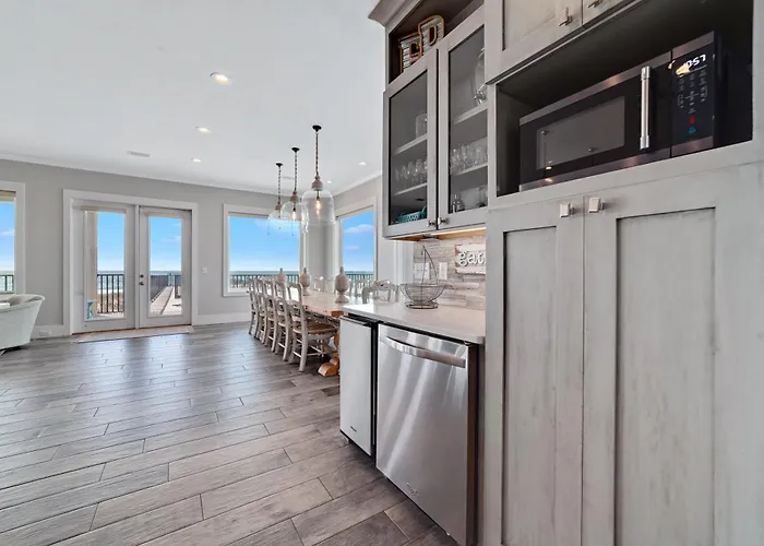 Coastal Comfort By Gsvr - Beachfront Luxury With Pool & Elevator - Free Activities And Golf *