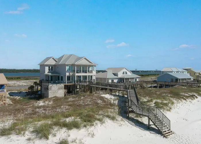 Holiday home Coastal Comfort By Gsvr - Beachfront Luxury With Pool & Elevator - Free Activities And Golf *