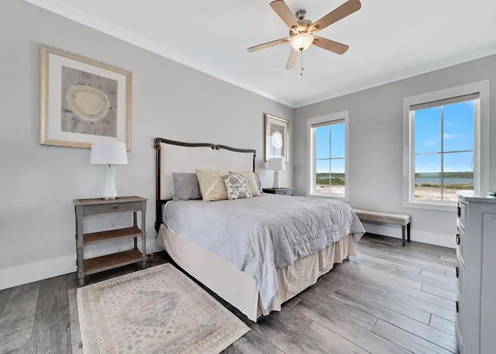 Holiday home Coastal Comfort By Gsvr - Beachfront Luxury With Pool & Elevator - Free Activities And Golf Gulf Shores