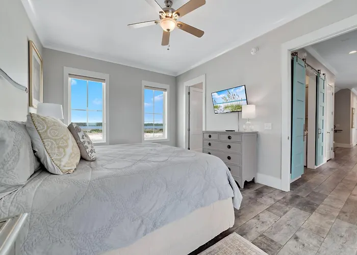 Holiday home Coastal Comfort By Gsvr - Beachfront Luxury With Pool & Elevator - Free Activities And Golf Gulf Shores