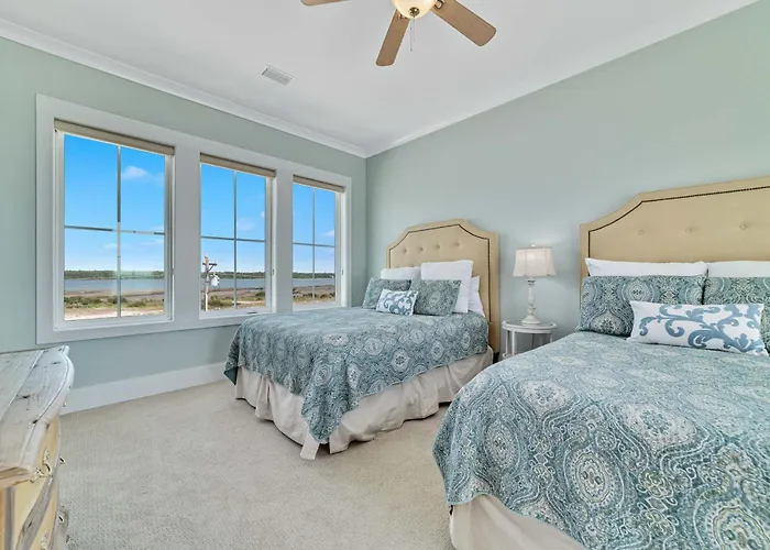 Coastal Comfort By Gsvr - Beachfront Luxury With Pool & Elevator - Free Activities And Golf Holiday home *