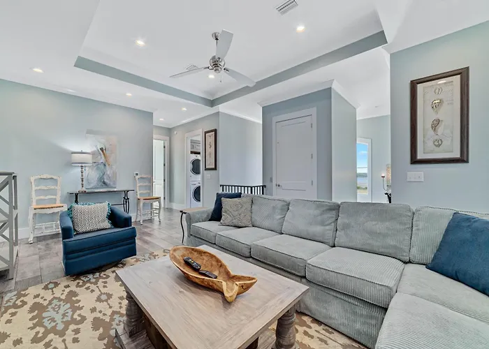 Coastal Comfort By Gsvr - Beachfront Luxury With Pool & Elevator - Free Activities And Golf Holiday home